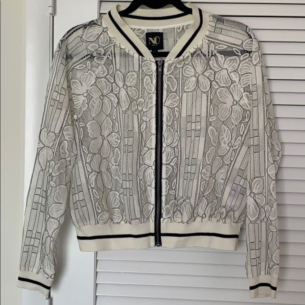 Sheer bumper jacket